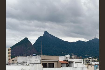 Apartamento para alugar com 28m², 1 quarto e sem vaga Apartamento para alugar com 28m², 1 quarto e sem vagaCobertura - vista para o Cristo Redentor