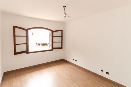 Casa à venda com 385m², 4 quartos e 6 vagas Casa à venda com 385m², 4 quartos e 6 vagasSuíte 3