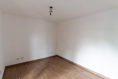 Casa à venda com 385m², 4 quartos e 6 vagas Casa à venda com 385m², 4 quartos e 6 vagasSuíte 2