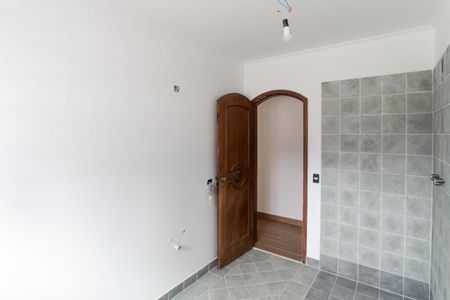 Casa à venda com 385m², 4 quartos e 6 vagas Casa à venda com 385m², 4 quartos e 6 vagasBanheiro da Suíte 1