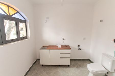 Casa à venda com 385m², 4 quartos e 6 vagas Casa à venda com 385m², 4 quartos e 6 vagasBanheiro da Suíte 4