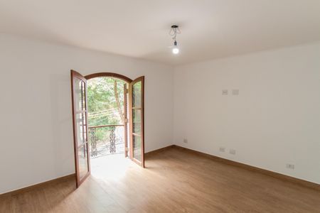 Casa à venda com 385m², 4 quartos e 6 vagas Casa à venda com 385m², 4 quartos e 6 vagasSuíte 1