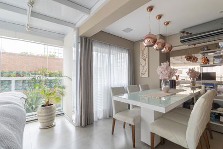 Apartamento à venda com 66m², 1 quarto e 2 vagasSala de Jantar