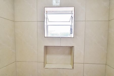 Banheiro de kitnet/studio para alugar com 1 quarto, 18m² em Jardim Vila Mariana, São Paulo