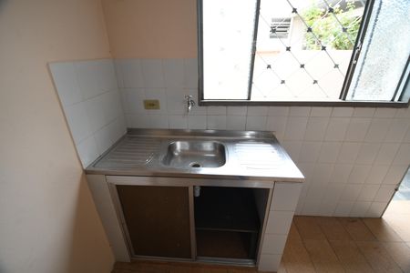 Casa para alugar com 76m², 3 quartos e 2 vagasCozinha