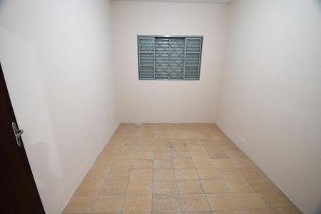Casa para alugar com 76m², 3 quartos e 2 vagasQuarto 1