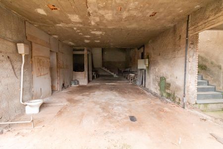 Casa de condomínio à venda com 350m², 3 quartos e 4 vagas Casa de condomínio à venda com 350m², 3 quartos e 4 vagasGaragem