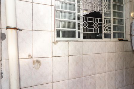 Casa à venda com 170m², 2 quartos e 1 vagaÁrea de Serviço e Quintal