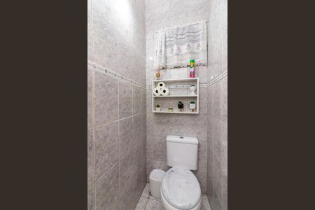 Casa à venda com 170m², 2 quartos e 1 vagaLavatório e Lavabo