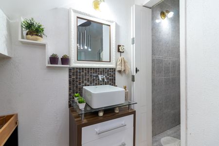 Casa à venda com 170m², 2 quartos e 1 vagaLavatório e Lavabo