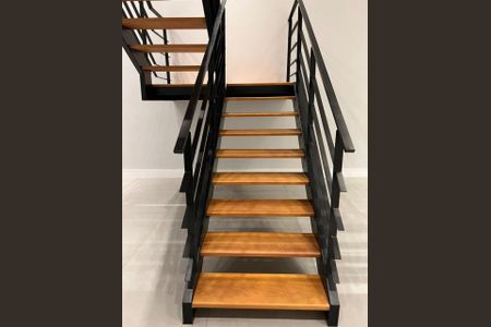 Casa de condomínio à venda com 196m², 3 quartos e 4 vagasFoto 05