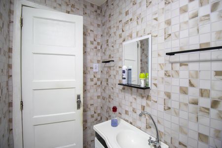 Apartamento para alugar com 110m², 3 quartos e sem vagaBanheiro