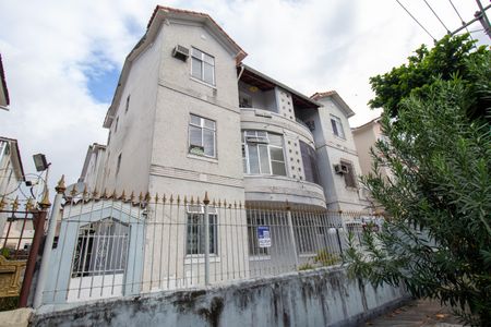 Apartamento para alugar com 110m², 3 quartos e sem vagaFachada