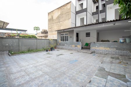 Apartamento para alugar com 110m², 3 quartos e sem vagaQuintal