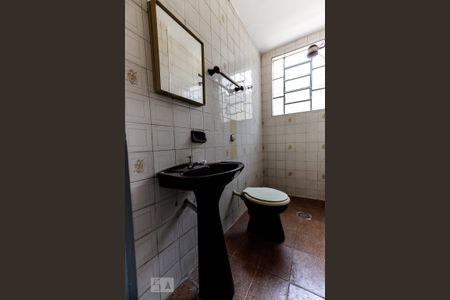 Casa à venda com 154m², 5 quartos e 3 vagas Casa à venda com 154m², 5 quartos e 3 vagasCasa 1