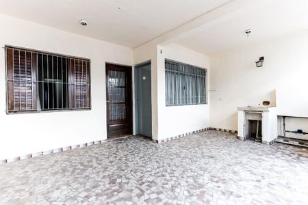 Casa à venda com 154m², 5 quartos e 3 vagas Casa à venda com 154m², 5 quartos e 3 vagasCasa 1
