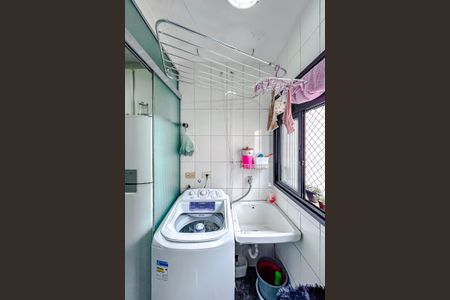 Apartamento à venda com 118m², 3 quartos e 1 vagaÁrea de Serviço