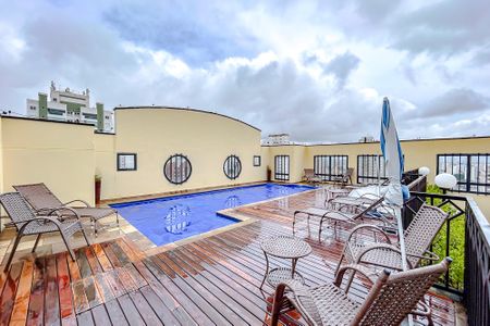 Apartamento à venda com 118m², 3 quartos e 1 vagaÁrea comum - Piscina