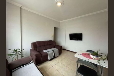 Apartamento à venda com 2 quartos, 73m² em Floresta, Belo Horizonte