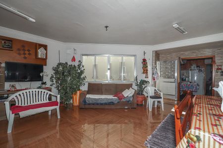 Casa à venda com 600m², 6 quartos e 4 vagasSala 1