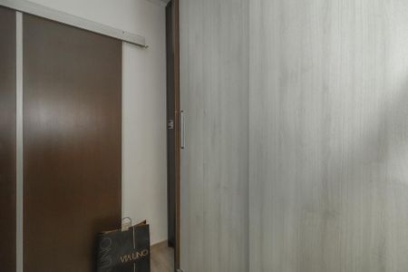 Casa à venda com 600m², 6 quartos e 4 vagasQuarto 3