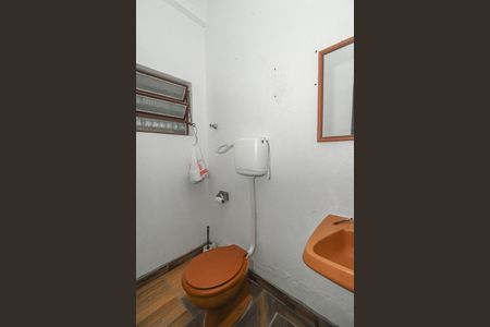 Casa à venda com 600m², 6 quartos e 4 vagasBanheiro 4