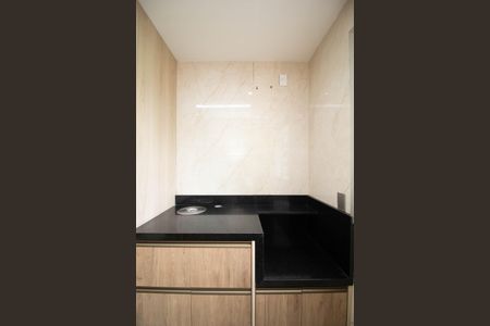Apartamento para alugar com 47m², 2 quartos e 1 vaga Apartamento para alugar com 47m², 2 quartos e 1 vagaCozinha e Área de Serviço
