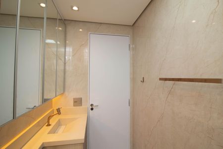 Apartamento para alugar com 47m², 2 quartos e 1 vaga Apartamento para alugar com 47m², 2 quartos e 1 vagaBanheiro