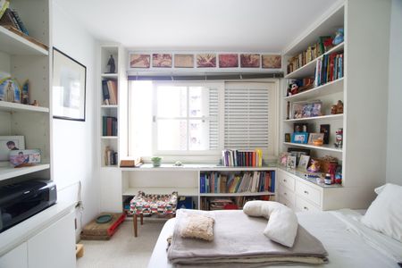 Apartamento à venda com 170m², 4 quartos e 2 vagasSuíte