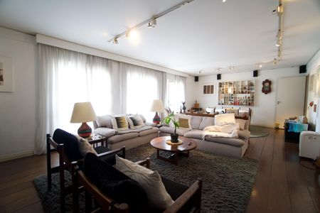 Sala de apartamento à venda com 4 quartos, 170m² em Cerqueira César, São Paulo