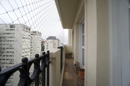 Apartamento à venda com 170m², 4 quartos e 2 vagasVaranda da Sala