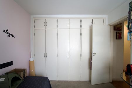 Apartamento à venda com 170m², 4 quartos e 2 vagasQuarto 2