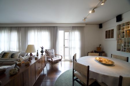 Apartamento à venda com 170m², 4 quartos e 2 vagasSala