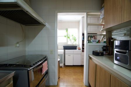 Apartamento à venda com 170m², 4 quartos e 2 vagasCozinha