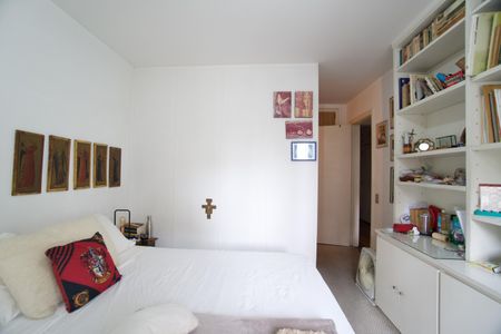 Apartamento à venda com 170m², 4 quartos e 2 vagasSuíte