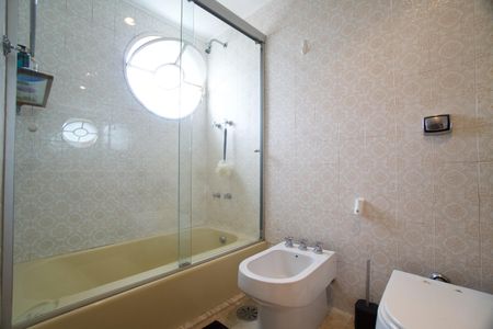 Apartamento à venda com 170m², 4 quartos e 2 vagasBanheiro da Suíte