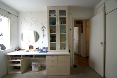 Apartamento à venda com 170m², 4 quartos e 2 vagasQuarto 1