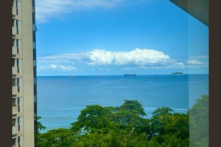 Apartamento à venda com 174m², 3 quartos e 1 vagaSuíte 2 - vista para o mar