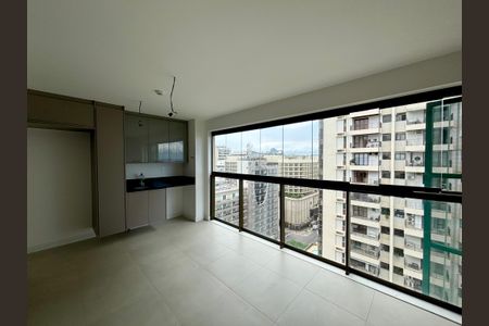 Apartamento à venda com 174m², 3 quartos e 1 vagaVaranda da sala 2/cozinha