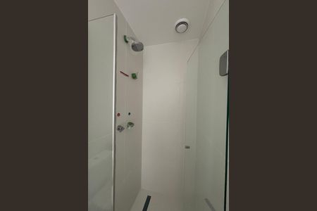 Apartamento à venda com 174m², 3 quartos e 1 vagaSuíte 1 - banheiro