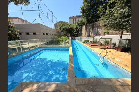 Apartamento para alugar com 69m², 2 quartos e 2 vagasÁrea comum - Piscina