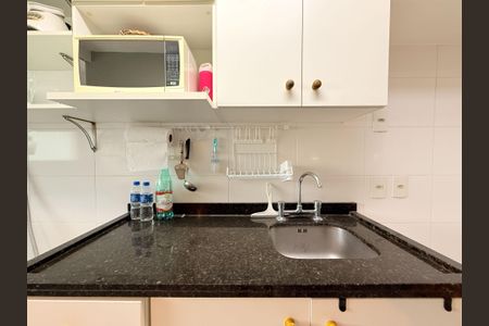 Apartamento para alugar com 69m², 2 quartos e 2 vagasCozinha