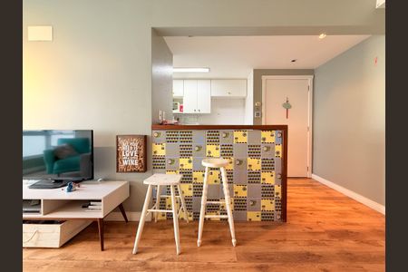 Apartamento para alugar com 69m², 2 quartos e 2 vagasSala