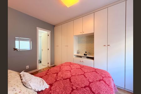 Apartamento para alugar com 69m², 2 quartos e 2 vagasSuíte 