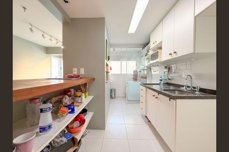 Apartamento para alugar com 69m², 2 quartos e 2 vagasCozinha