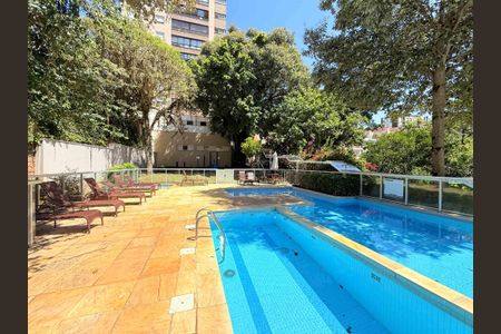 Apartamento para alugar com 69m², 2 quartos e 2 vagasÁrea comum - Piscina