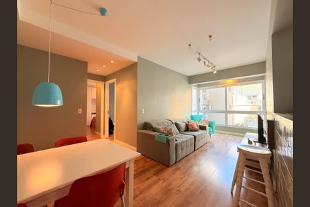 Sala de apartamento à venda com 2 quartos, 69m² em Petrópolis, Porto Alegre