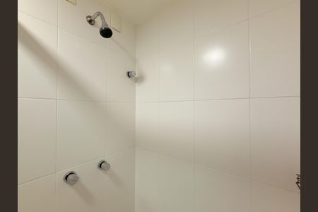 Apartamento para alugar com 69m², 2 quartos e 2 vagasBanheiro Social 