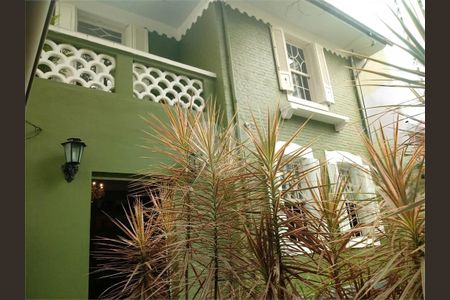 Casa à venda com 600m², 4 quartos e 4 vagas