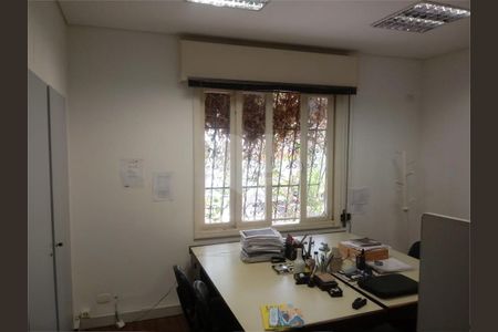 Casa à venda com 600m², 4 quartos e 4 vagas